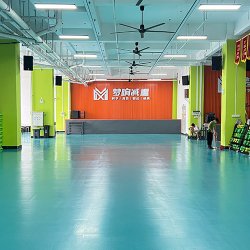 健身训练示意图