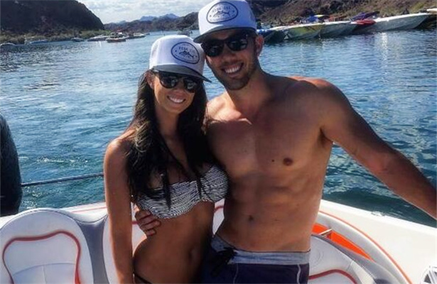 健身训练示意图